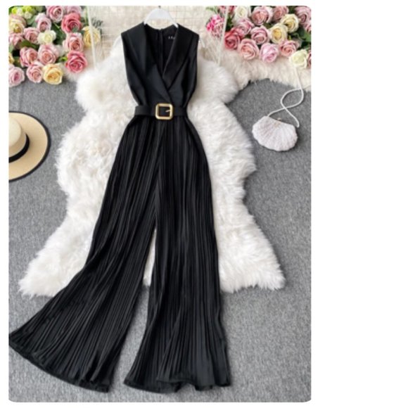 Pants - Vintage Surplice Neck Pleated Wide Leg Black Women's Jumpsuit Sleeveless High M